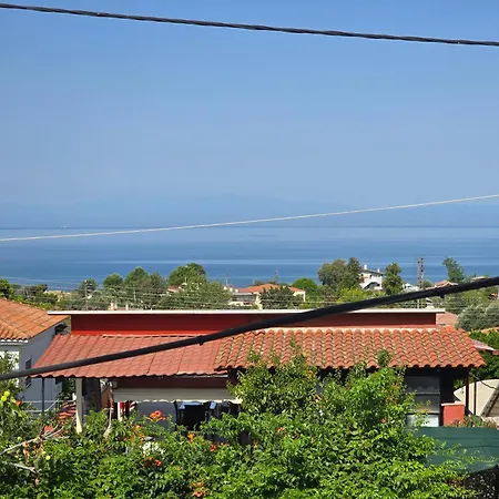 Eleora House בית נופש