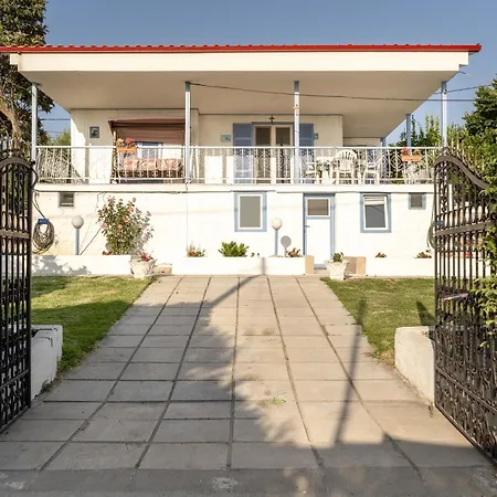 בית נופש Eleora House