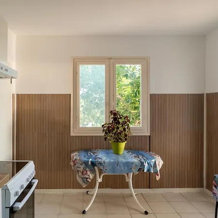 בית נופש Eleora House *