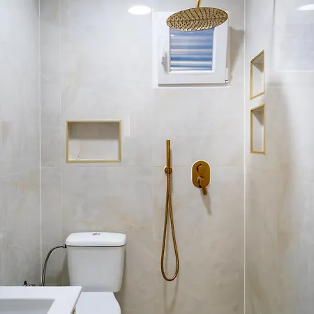 Eleora House *