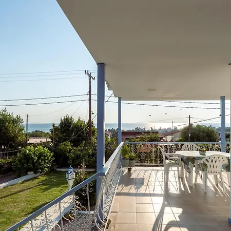 Eleora House בית נופש ניאה אירקליה